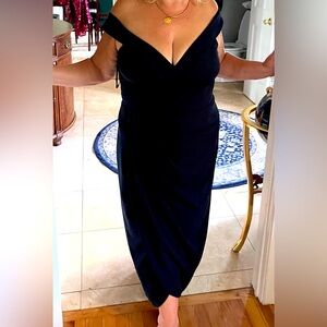 Elegant Navy Blue Off-Shoulder Dress